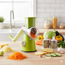 Rallador Manual Rotatorio 3 en 1 con Base de Succión – Rebanador, Triturador y Cortador de Verduras, Hortalizas y Quesos (Verde)
